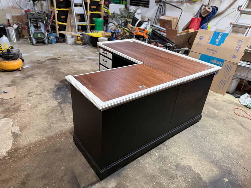 Restored L-Shaped Executive Desk | Modern Two-Tone | 5.5ft x 5.5ft | Locking Drawers